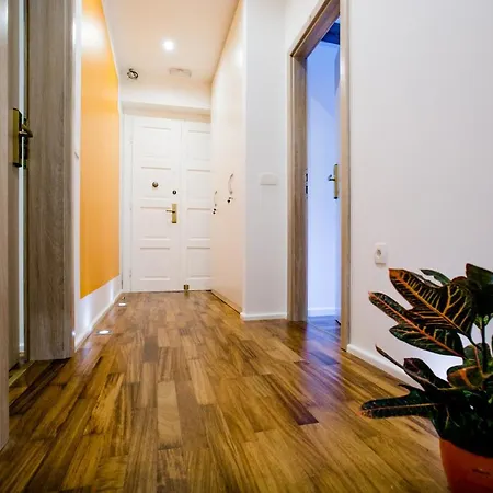 Гостевой дом Old Mulberry 4*