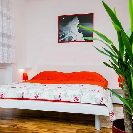 老穆尔贝利旅馆