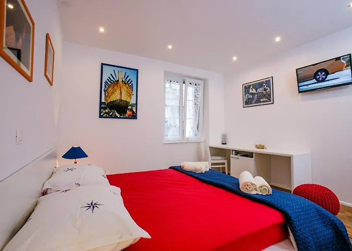 Old Mulberry Gasthuis 4*